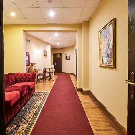 Reginetta Building Iv Central Location Bukarest