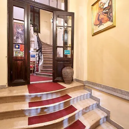 Lejlighed Reginetta Building Iv Central Location *
